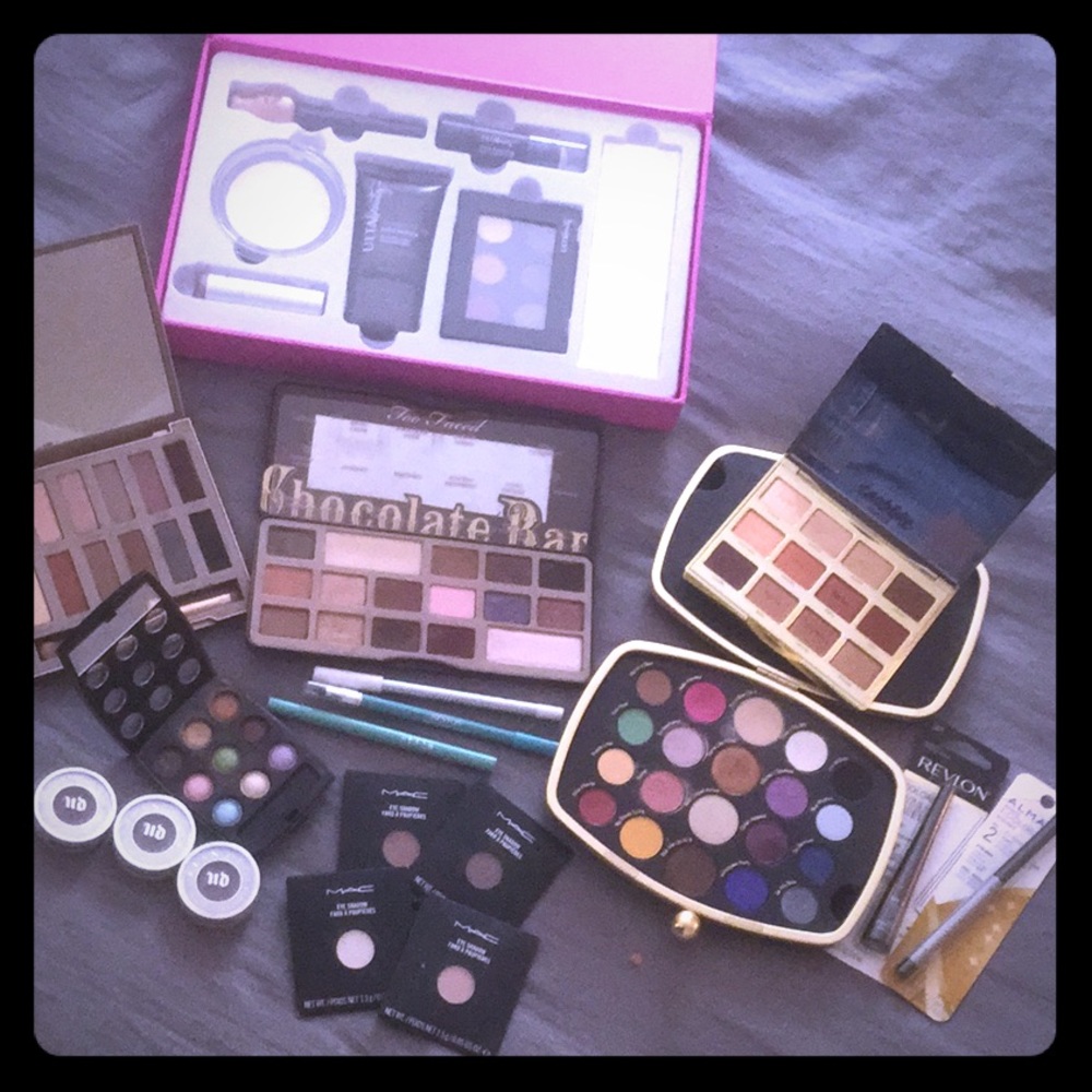 Beauty Bundle.  Some EUC.  Some new!!